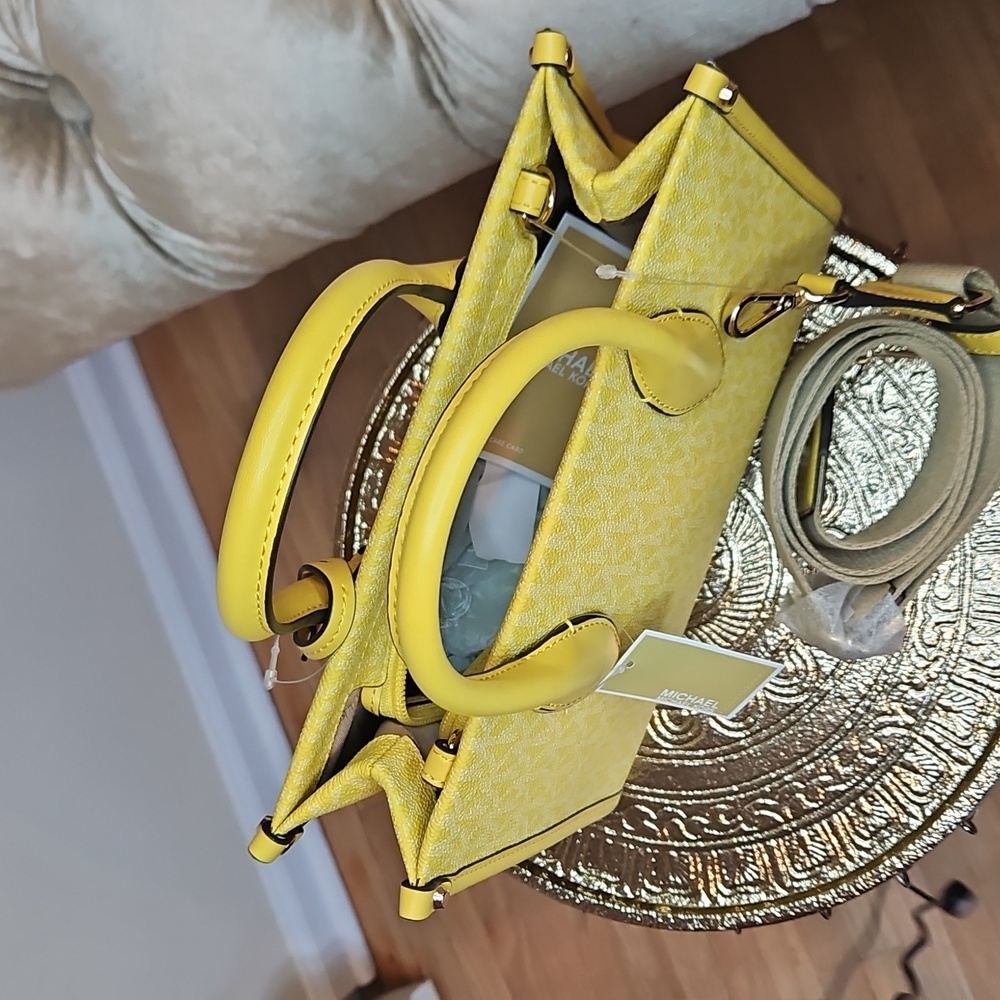 Michael Kors Mirella Small Signature Logo Crossbody Bag - Picture 7 of 10